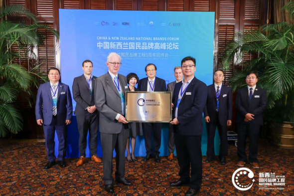 1762998736874275.png 640_副本.png